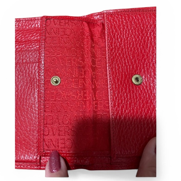 Auth Versace Elegant Red Leather Wallet Set key holder and wallet - Picture 5 of 9